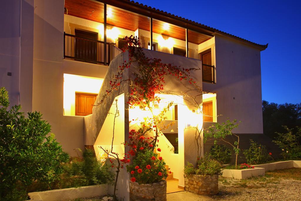 סקופלוס טאון Giasemi Apartments מראה חיצוני תמונה