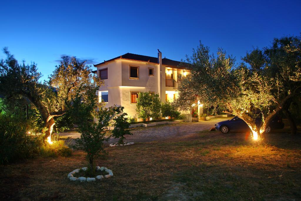 סקופלוס טאון Giasemi Apartments מראה חיצוני תמונה